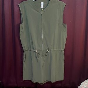 Te Verde Olive Green Jumpsuit